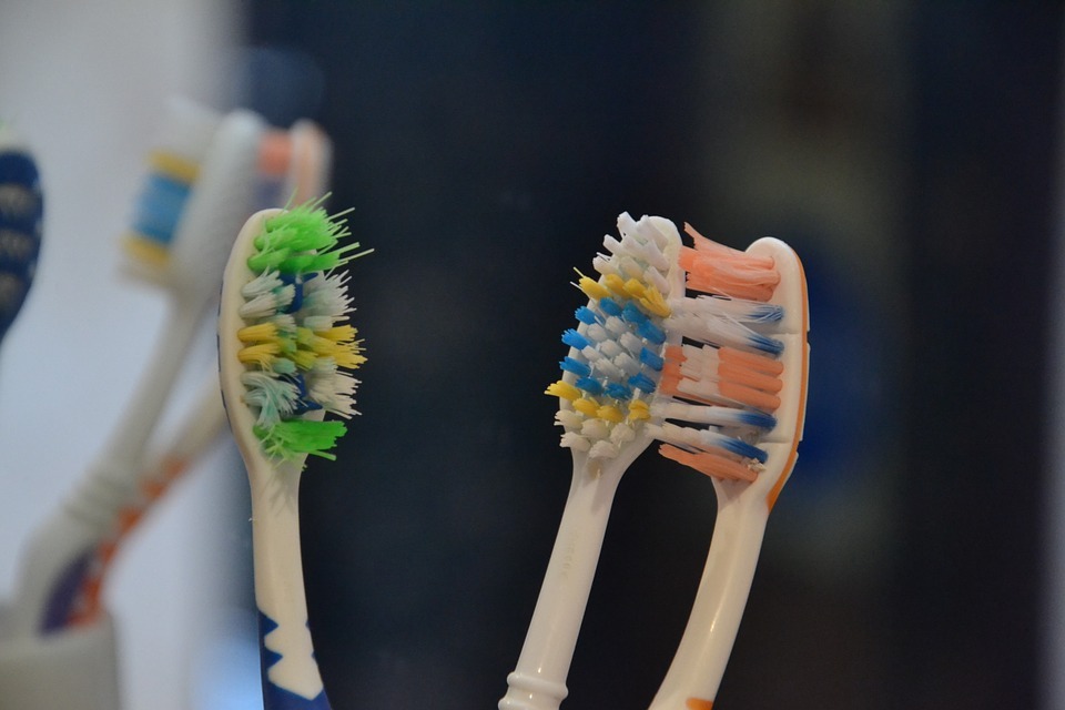 Common Tooth Brushing Mistakes