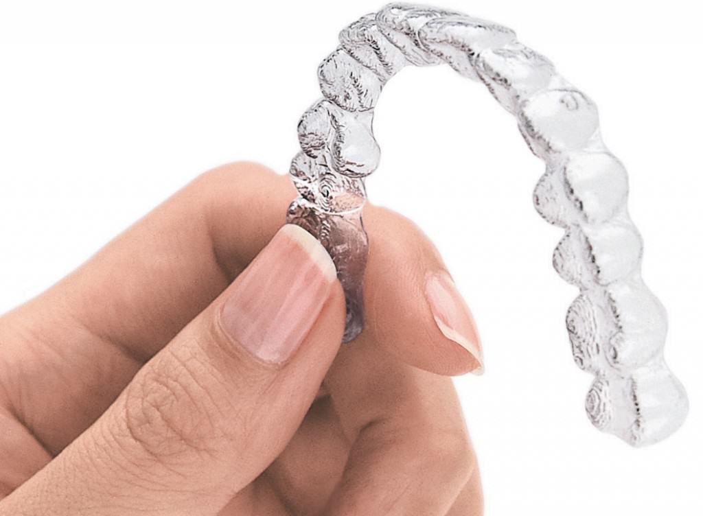 invisalign aligner