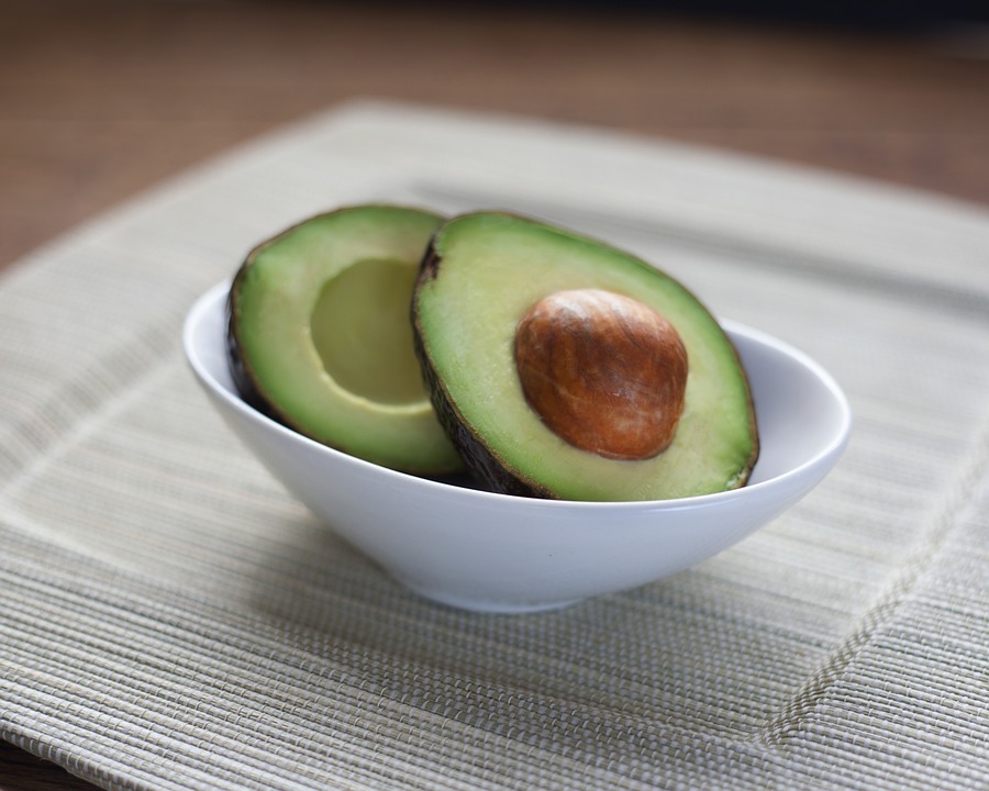 Tooth-Friendly Recipe 5: Avocado Yogurt Dip